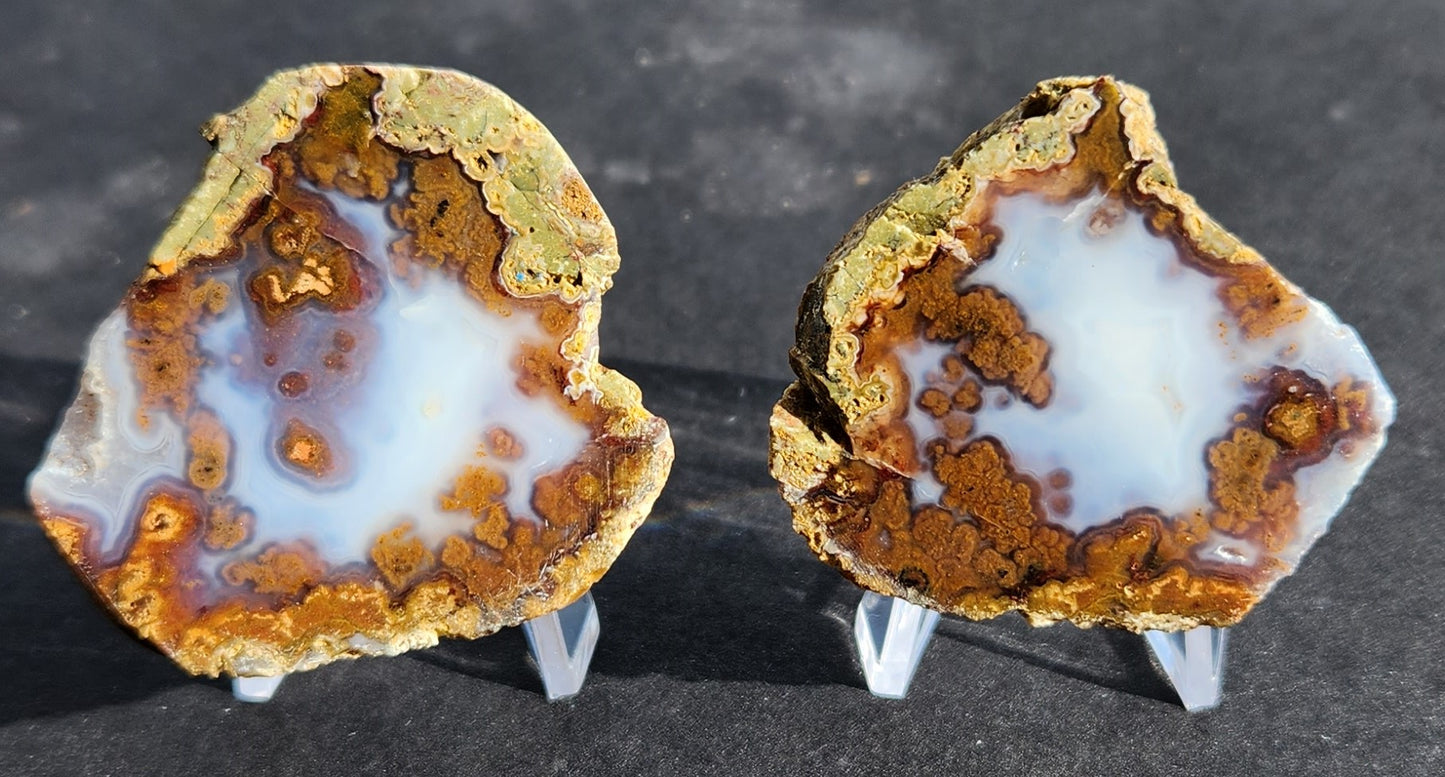 Nodule d'agate bleue visage poli avec mousse de chocolat (paire)