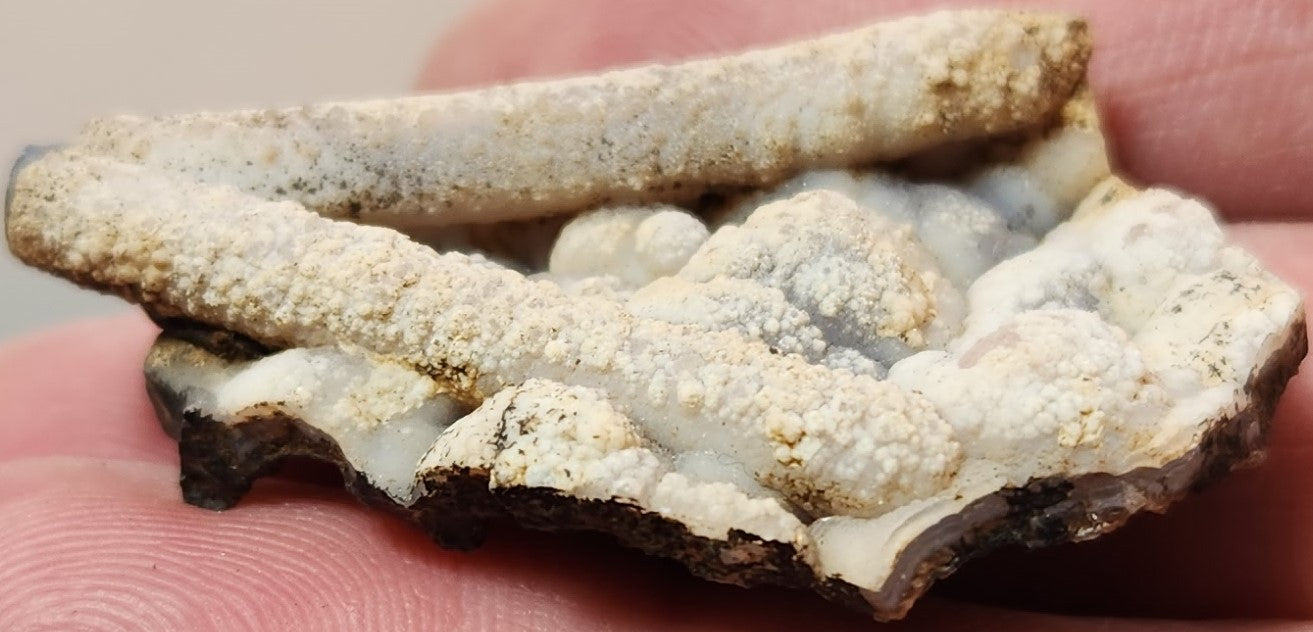 Tube Agate