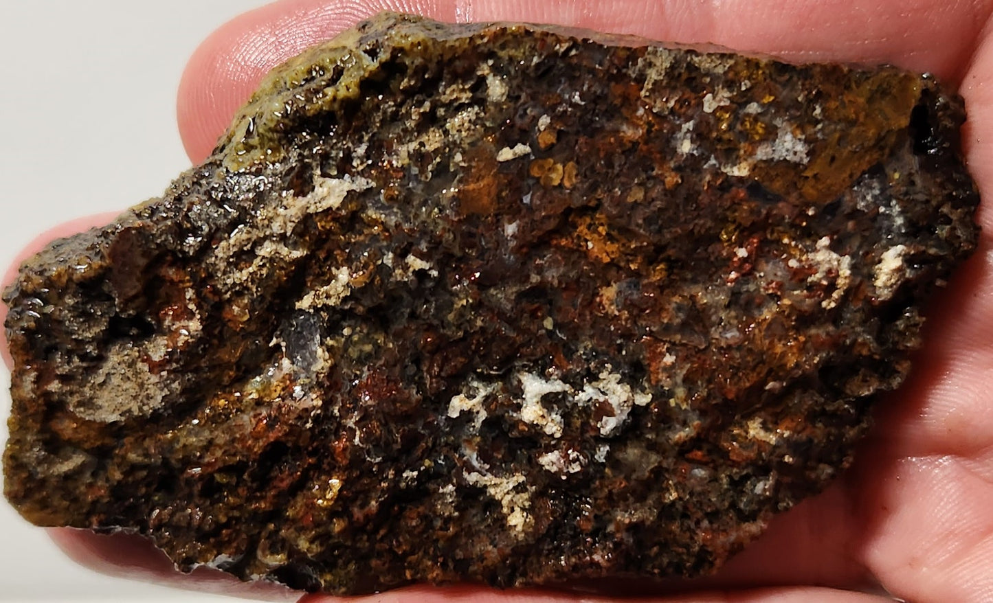 Dalle d’agate panache sanglante (pièce d’extrémité)